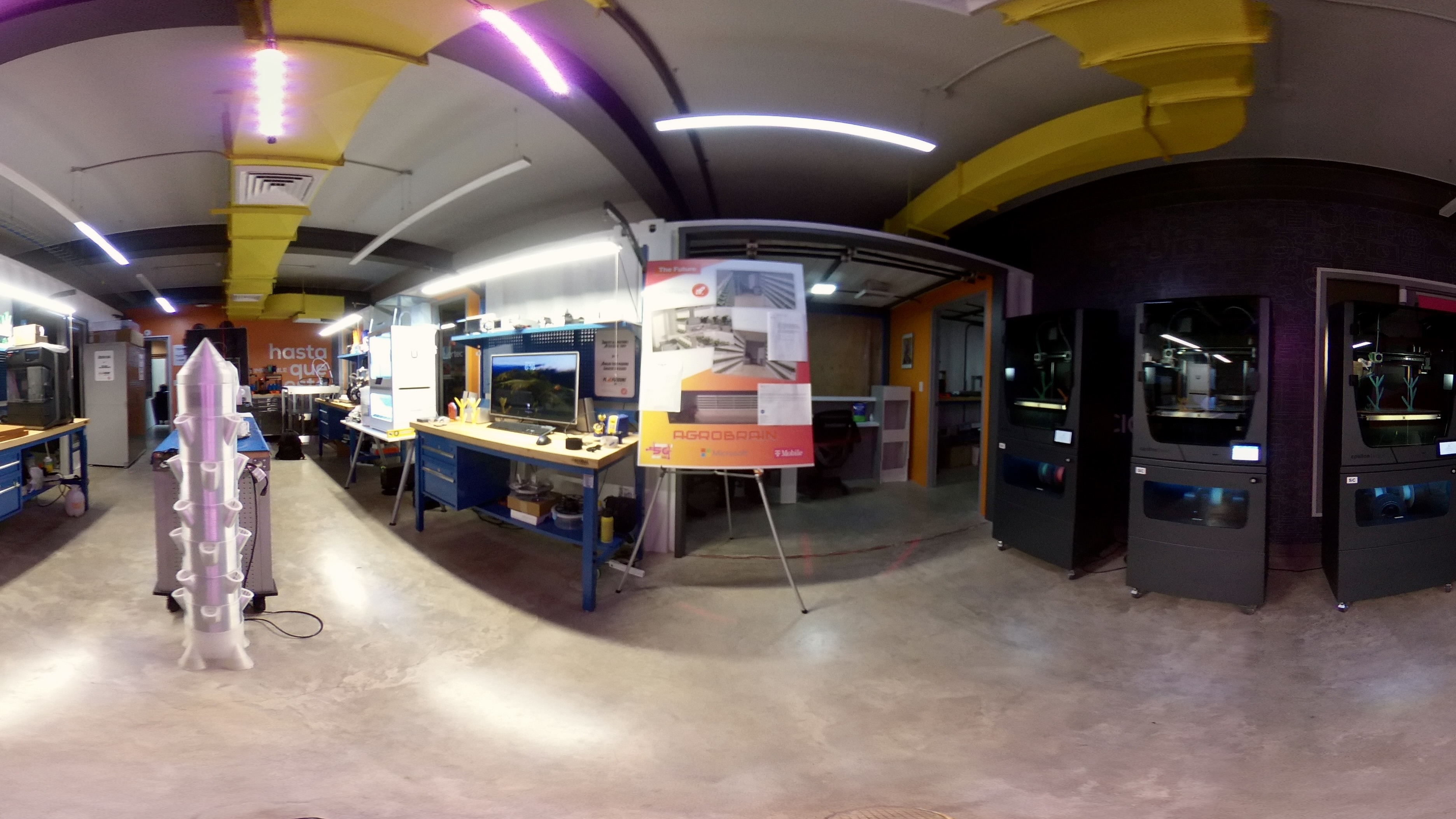 Descriptive alt text